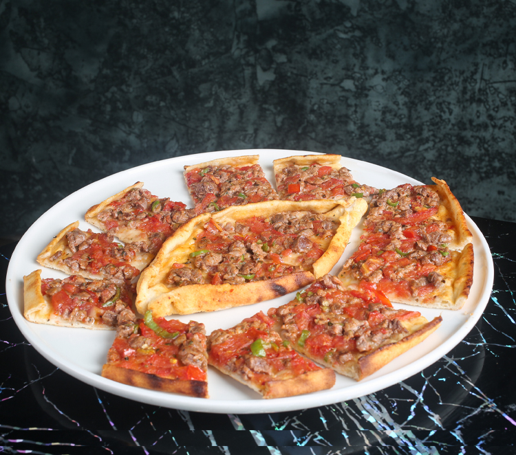 Kuşbaşılı Pide